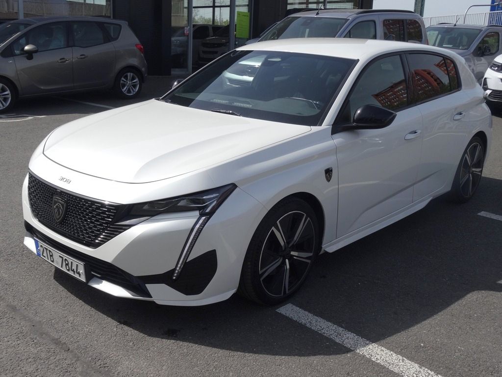 Peugeot 308, GT 1.5 BlueHDi 130 S&S EAT8 - fotka 2