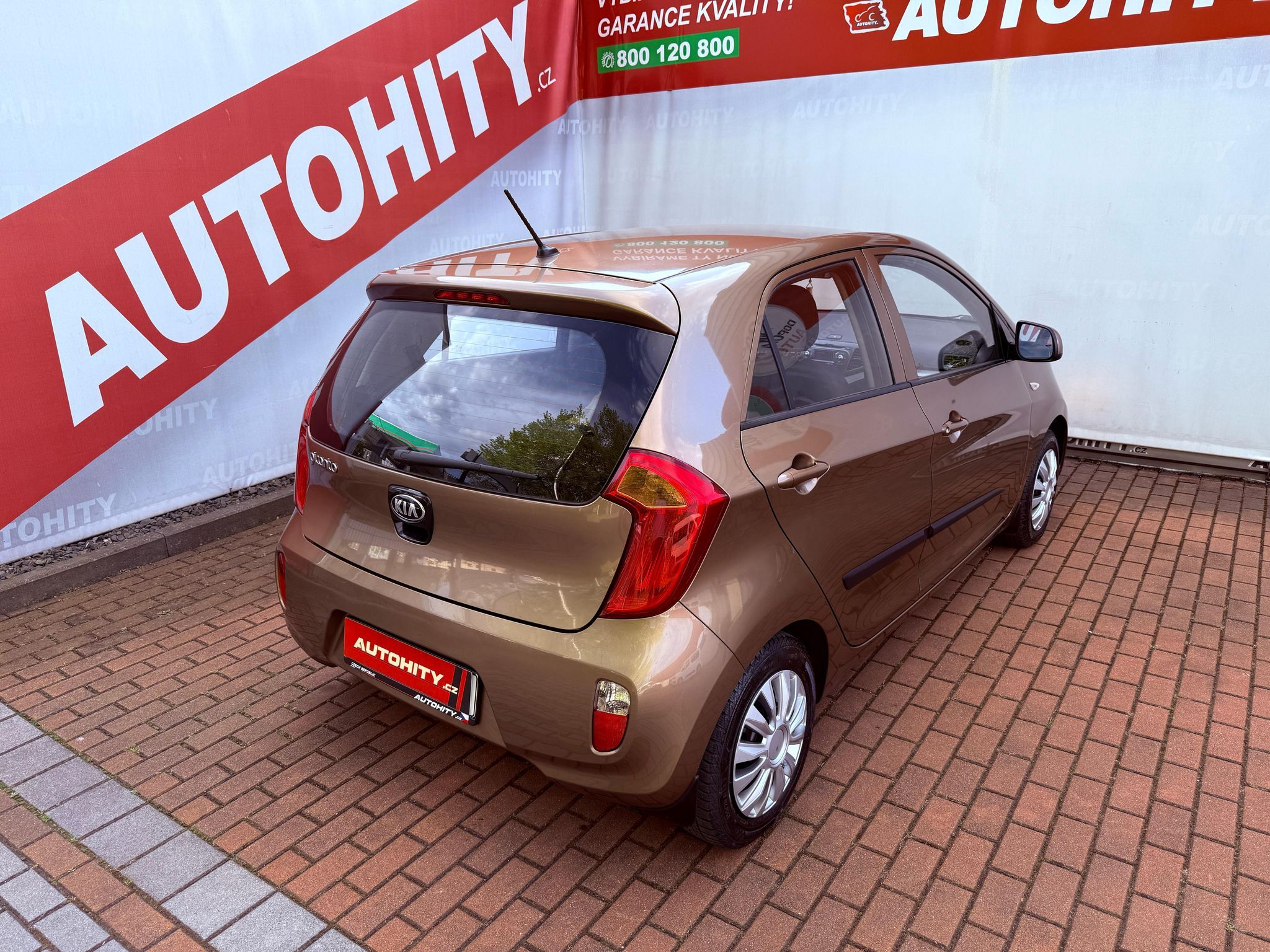 Kia Picanto, 1.0 VVT-i, ČR - fotka 5