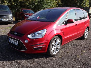 2.0 EcoBoost 118kW 160k manuál
