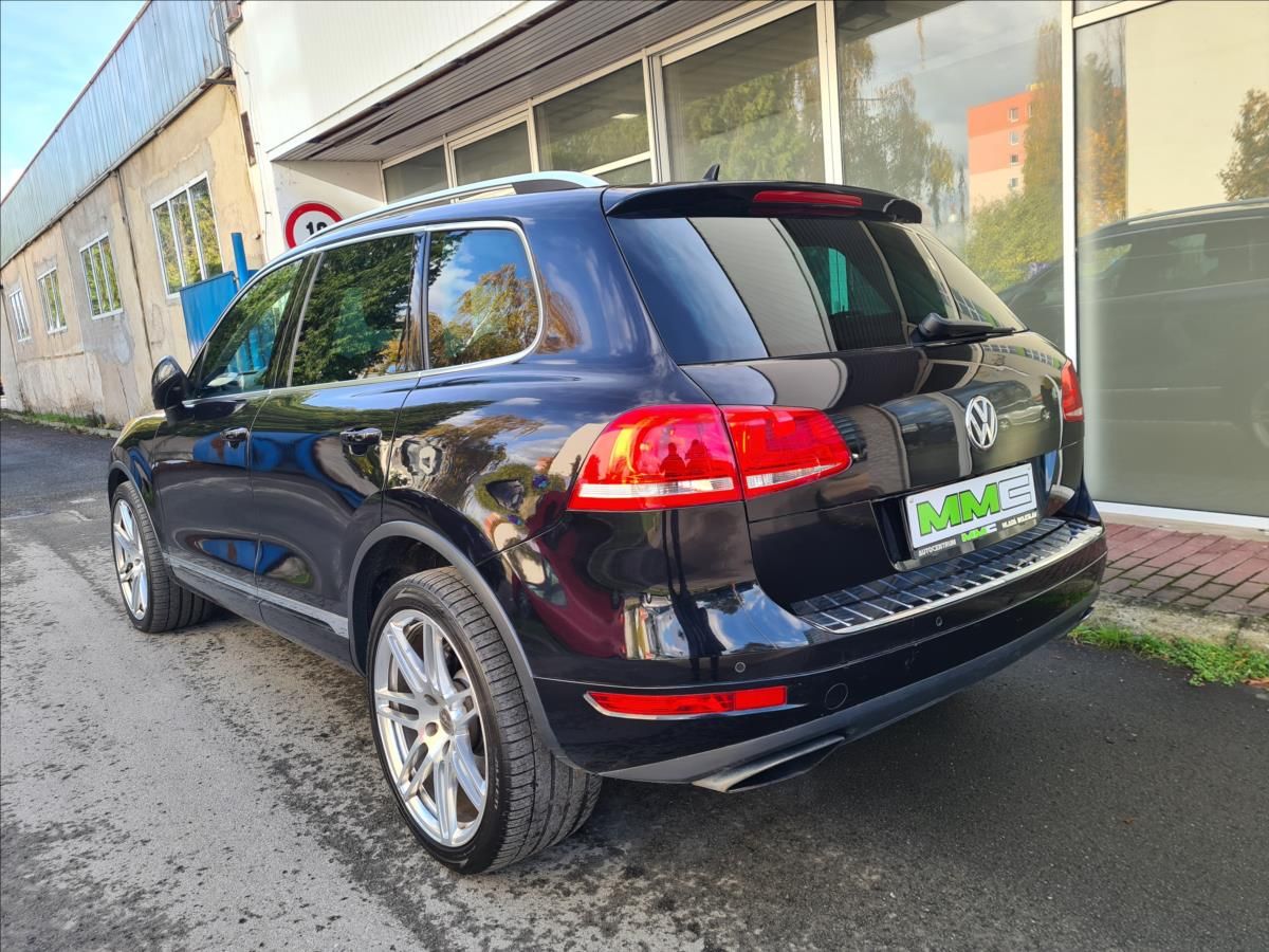 Volkswagen Touareg, 4.2TDi*EXCLUSIVE*TAŽNÉ*KAM - fotka 6