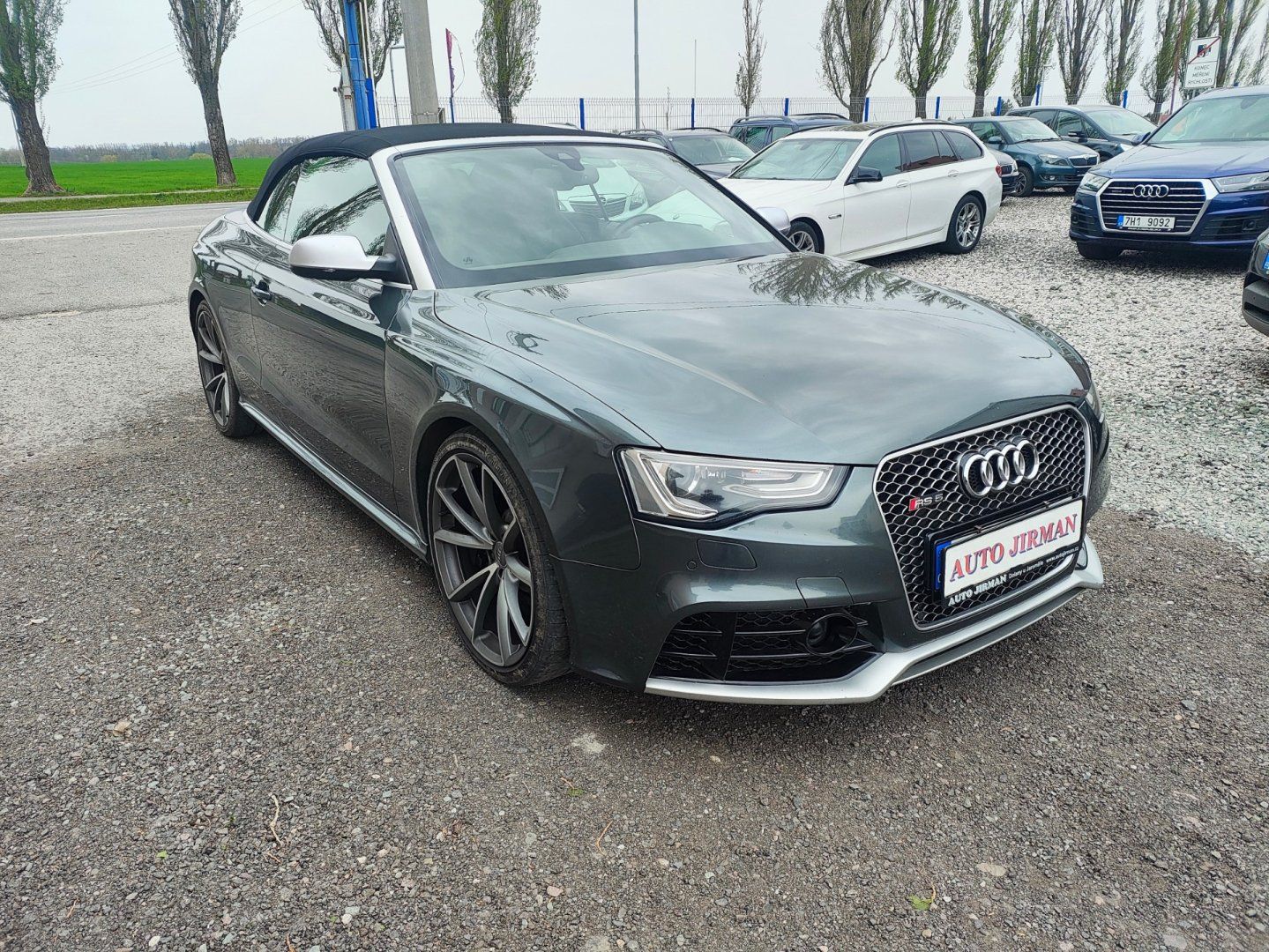 Audi RS5, 4.2 FSi cabrio - fotka 2