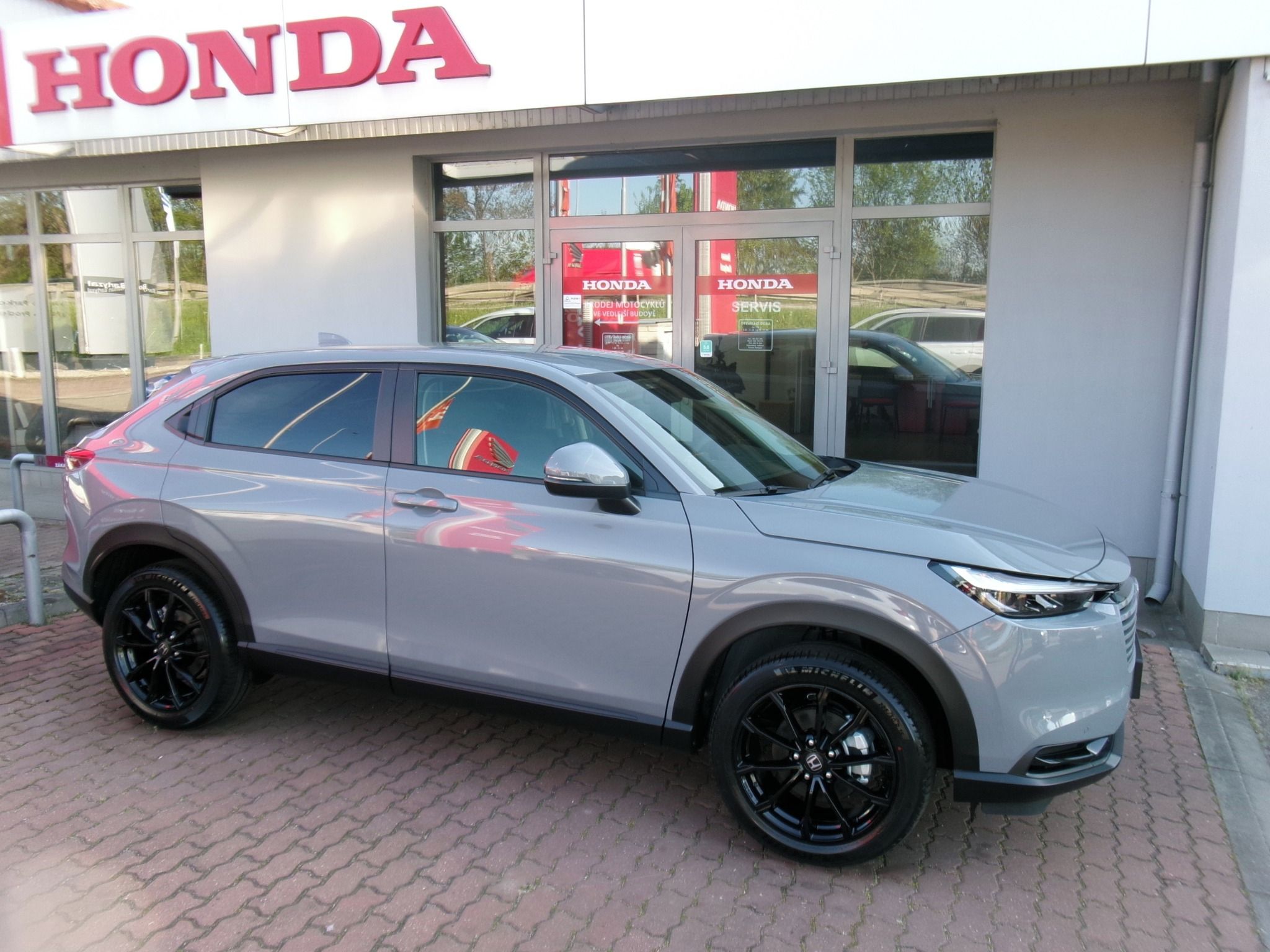 Honda HR-V, 1.5e:HEV ELEGANCE 2026 - fotka 4