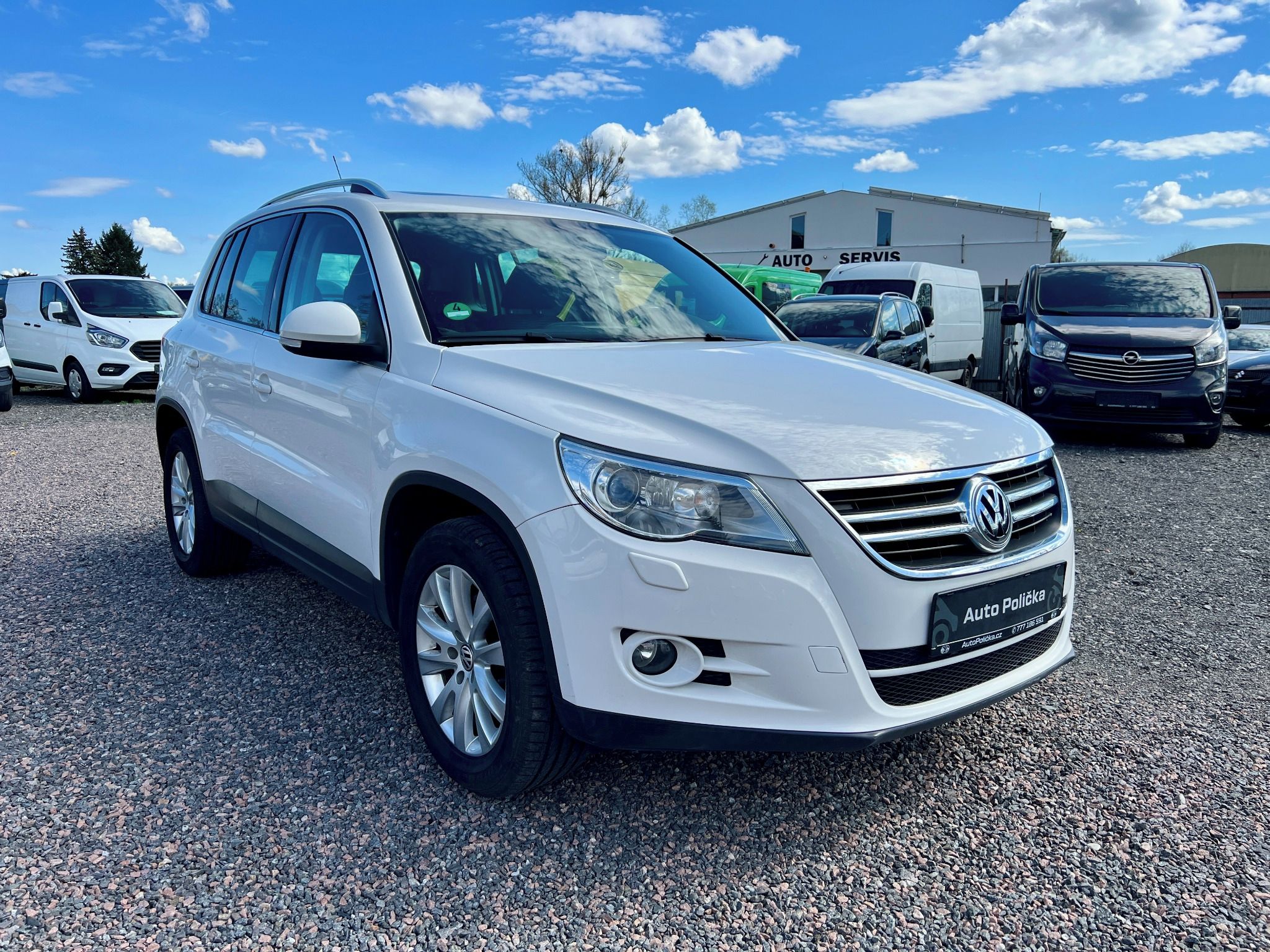 Volkswagen Tiguan, 2.0 TDI 103 kW 4x4 Xenon,Pano - fotka 4