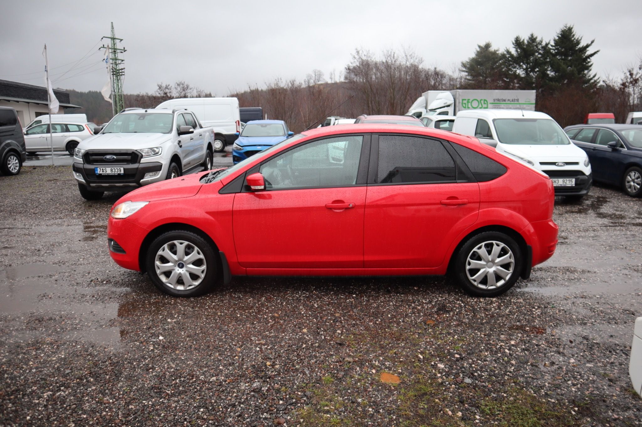 Ford Focus, 1.6 Duratec 74 kW 100 k manuál - fotka 2