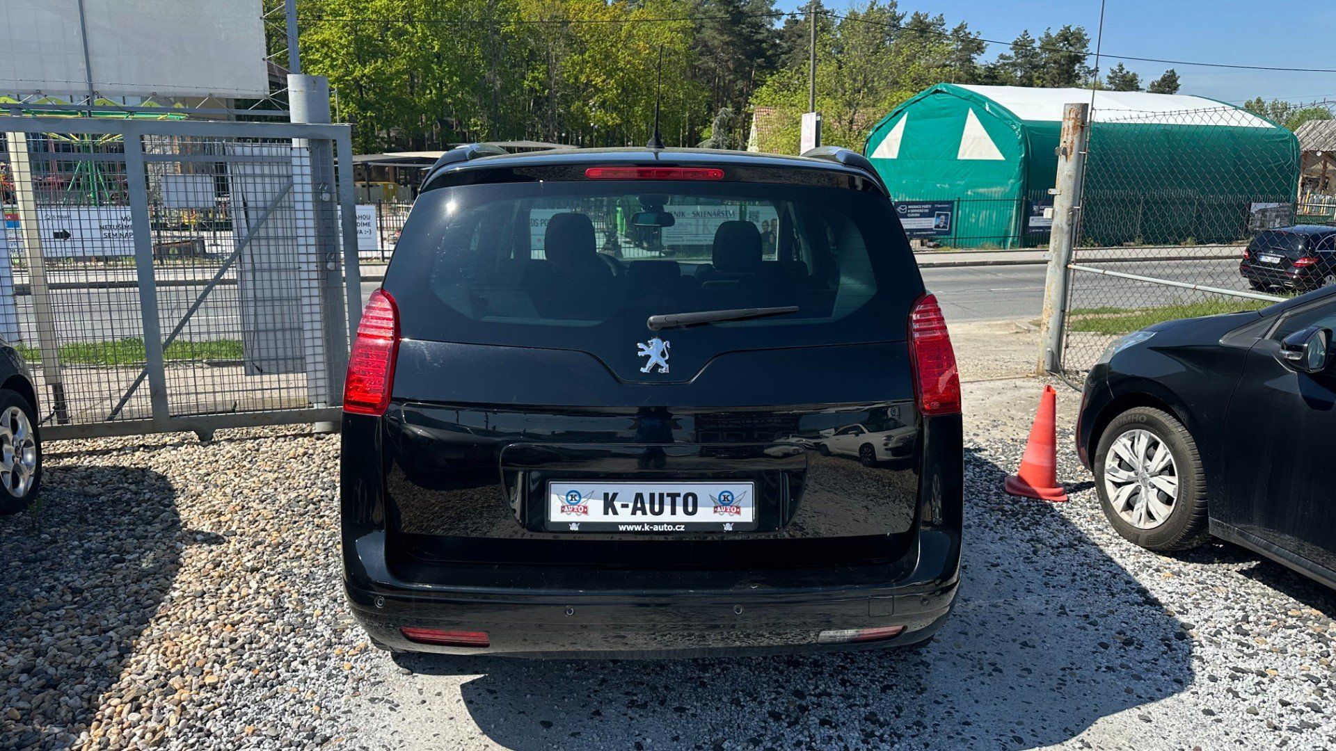 Peugeot 5008, 2.0HDi 110kW *Pano*Navi*PDC* - fotka 4