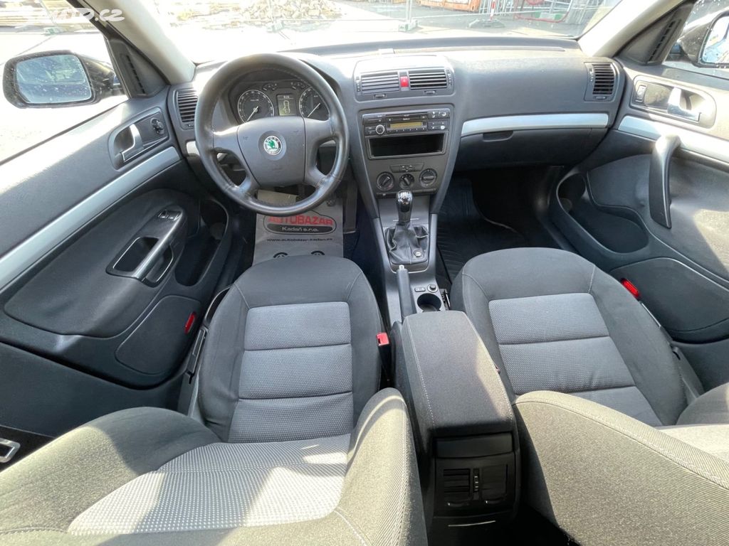 Škoda Octavia, 1,9 TDi 77kW, SERVISKA