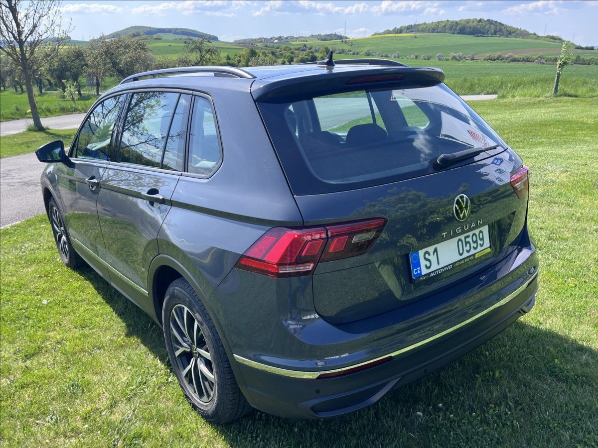 Volkswagen Tiguan, 1,5 TSI Life - fotka 4