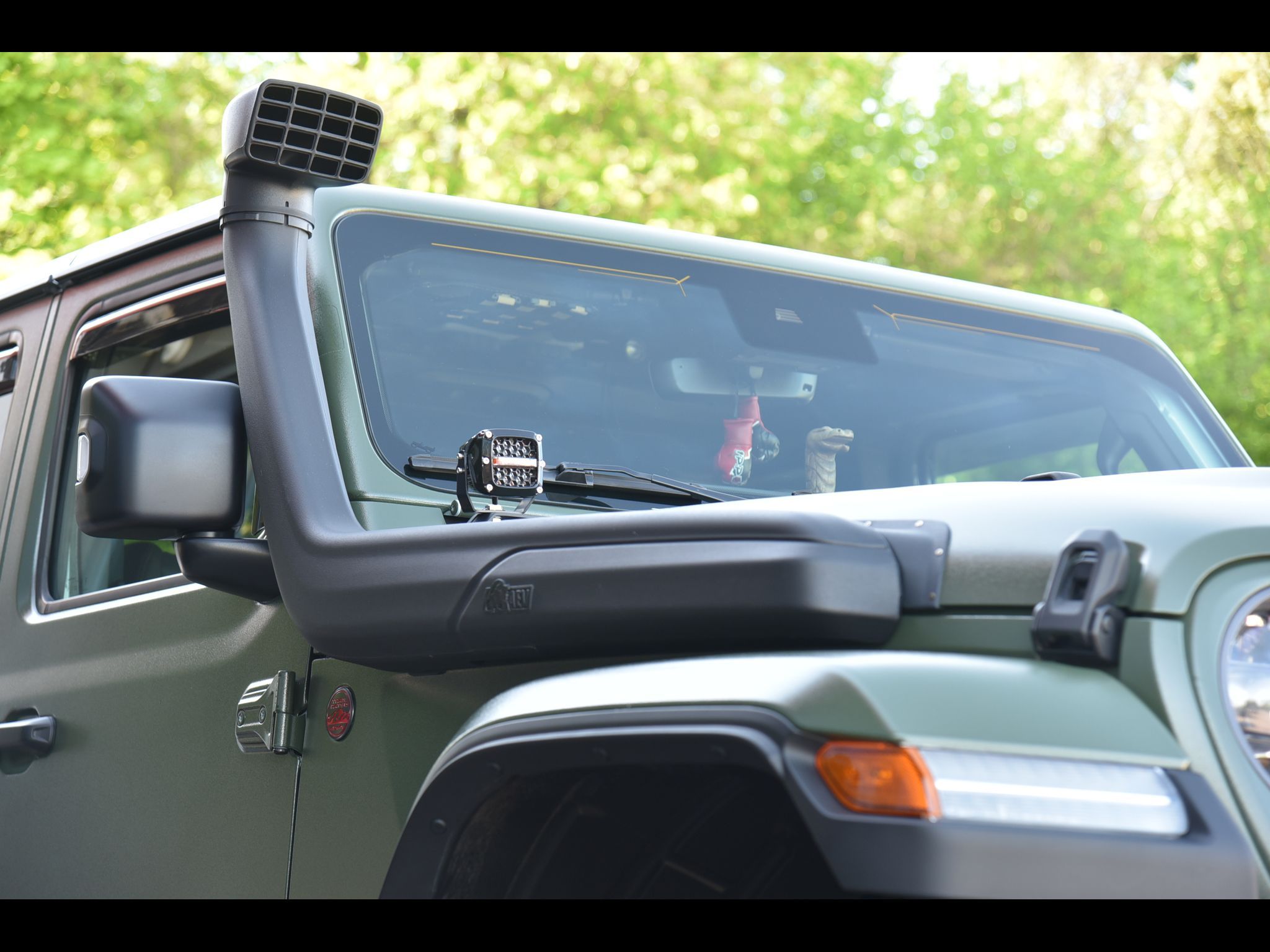 Jeep Wrangler, 2.0T Rubicon EXPEDITION - fotka 3