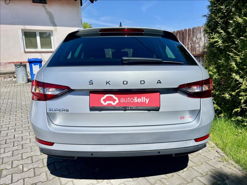 Škoda Superb, 2,0 TDI DSG VIRTUAL ACC ZÁRUKA - fotka 4