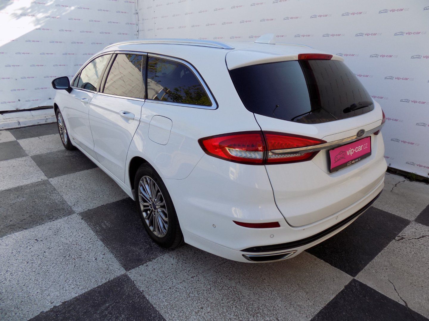 Ford Mondeo, 2.0TDCi/AWD/Titanium/AT/LED/ - fotka 3