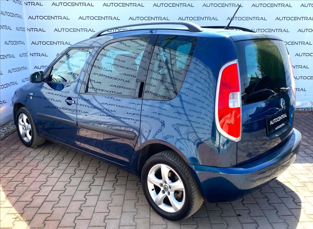 Škoda Roomster, 1,2 1,2TSI,Family,63kW,STK 4/2 - fotka 6