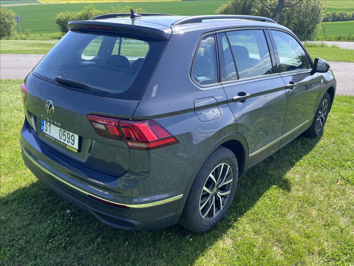 Volkswagen Tiguan, 1,5 TSI Life - fotka 3