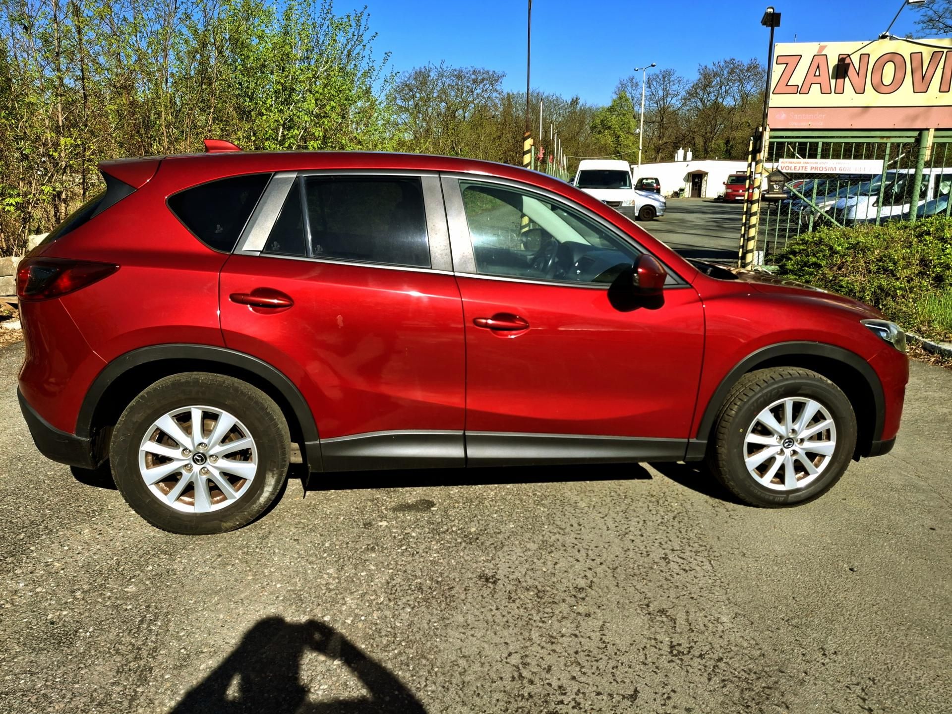Mazda CX-5, 2.0 121 kw 1. majitel bixenon