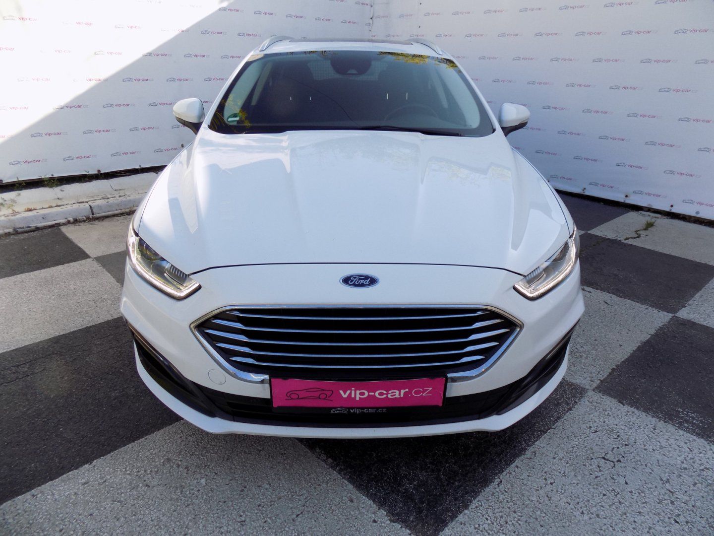 Ford Mondeo, 2.0TDCi/AWD/Titanium/AT/LED/ - fotka 4