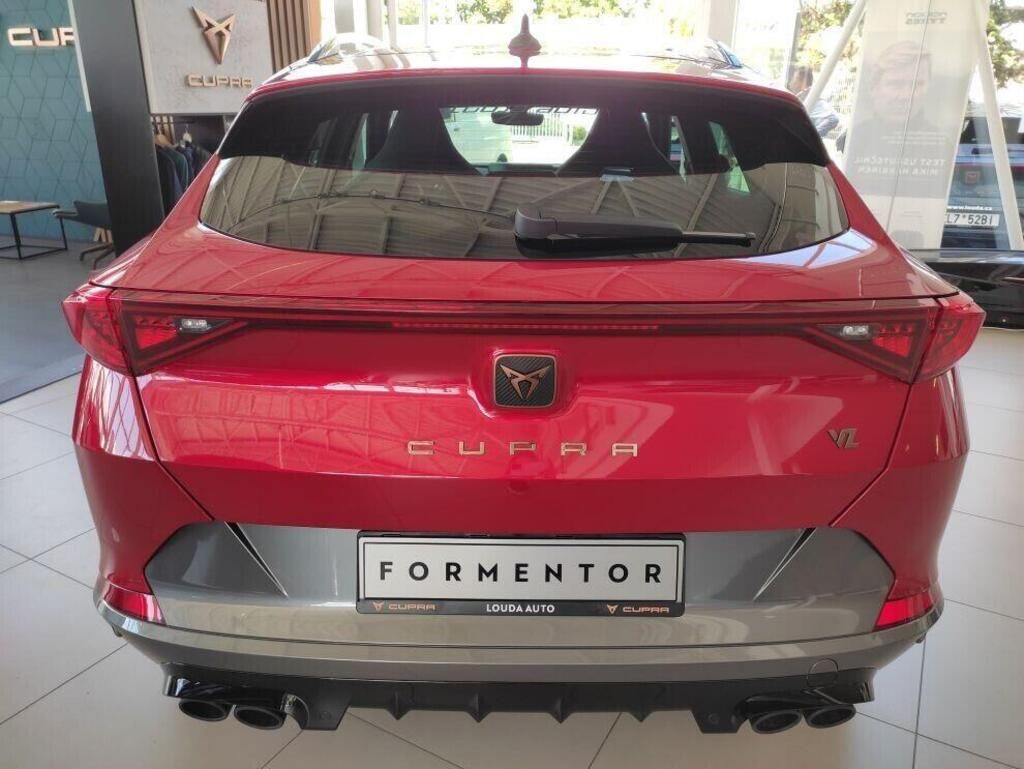 Cupra Formentor, VZ 2,0 TSI DSG 4WD 228 kW - fotka 4