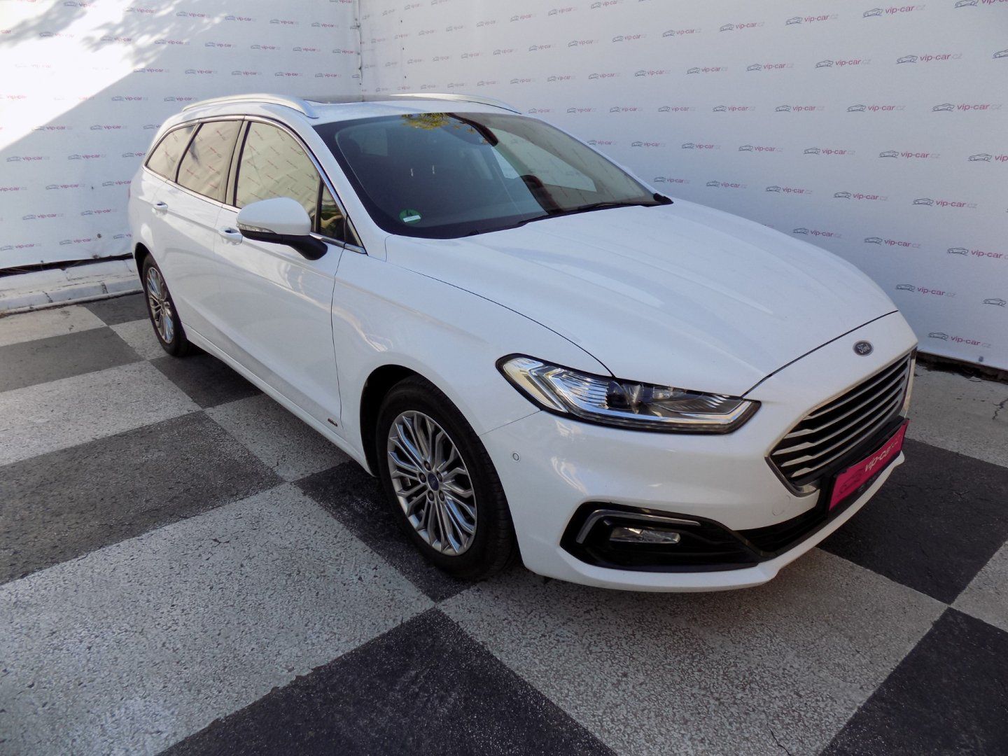 Ford Mondeo, 2.0TDCi/AWD/Titanium/AT/LED/ - fotka 5