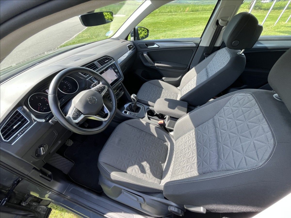 Volkswagen Tiguan, 1,5 TSI Life - fotka 5