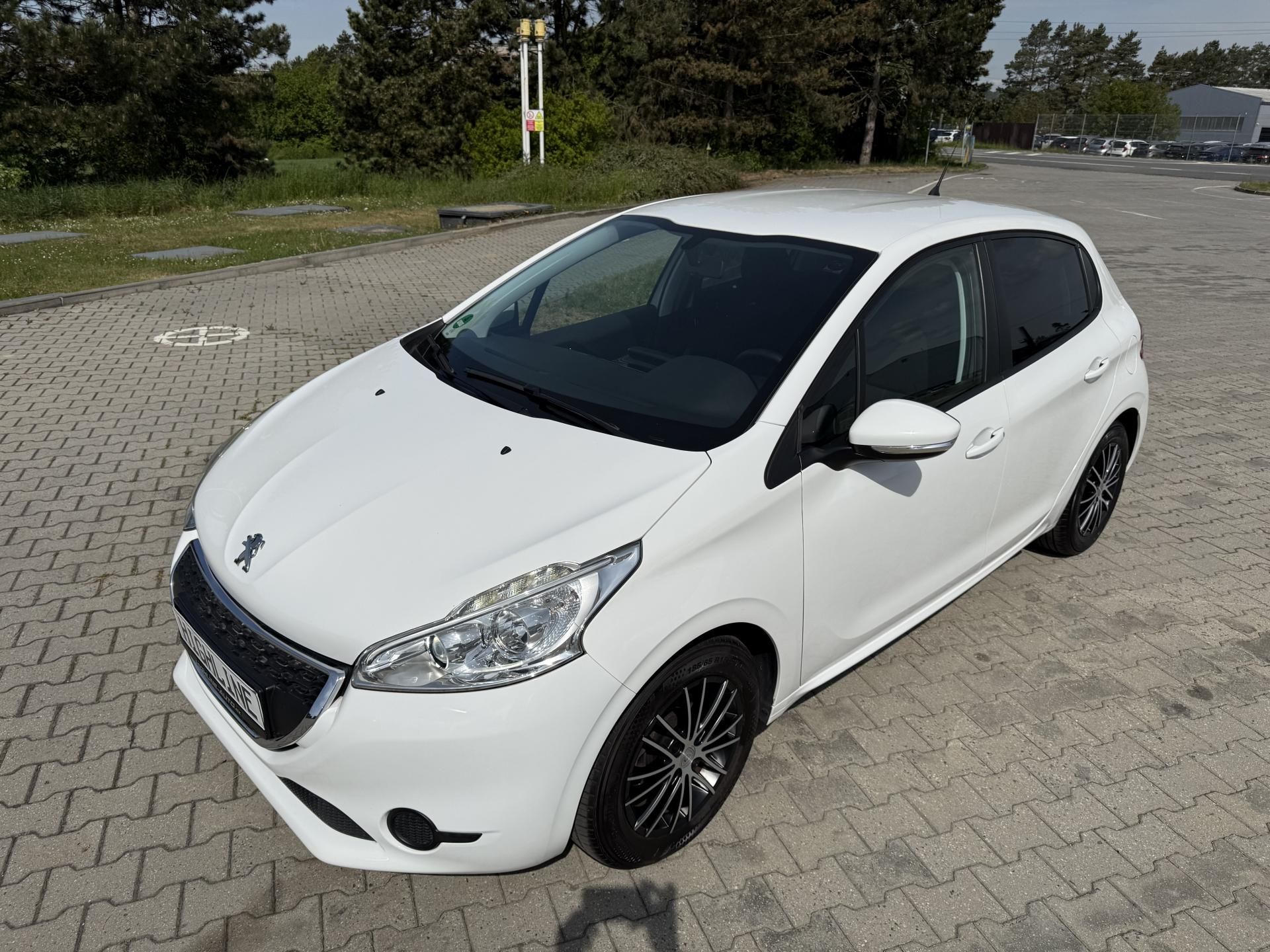 Peugeot 208, 1.2 ACTIVE