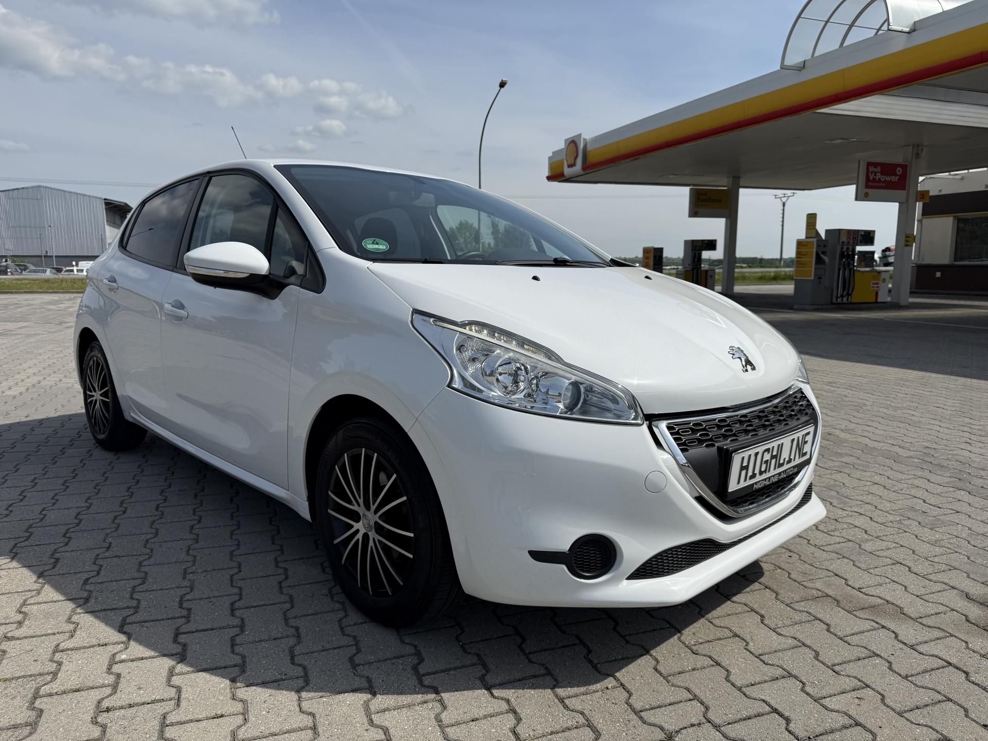 Peugeot 208, 1.2 ACTIVE - fotka 3
