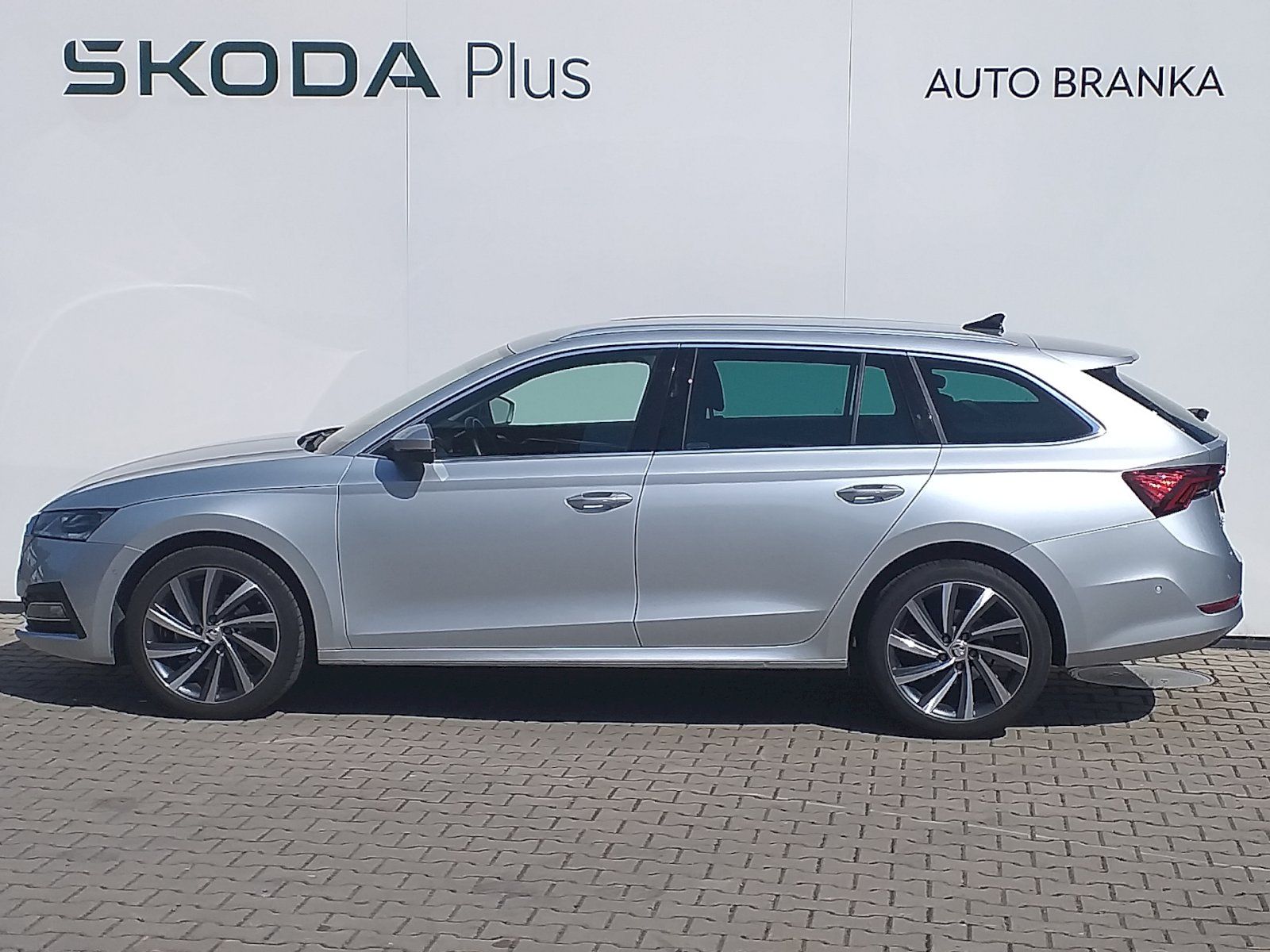 Škoda Octavia, kombi 2,0 TDI 110 kW DSG Style - fotka 3