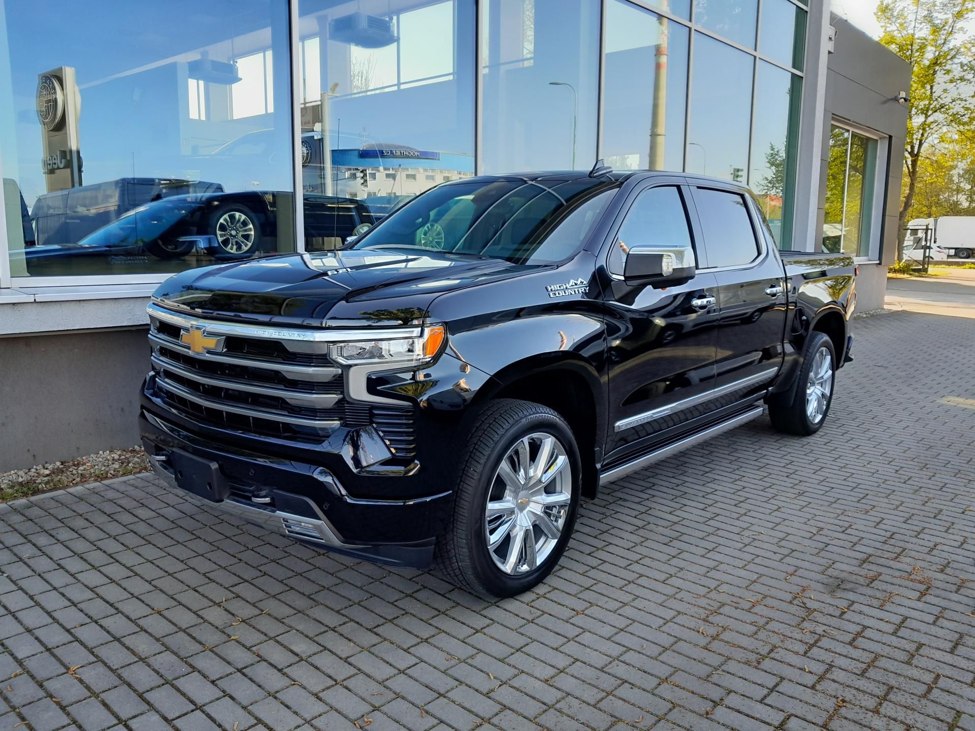 Chevrolet Silverado, 6,2 V8 LPG  High Country - fotka 2
