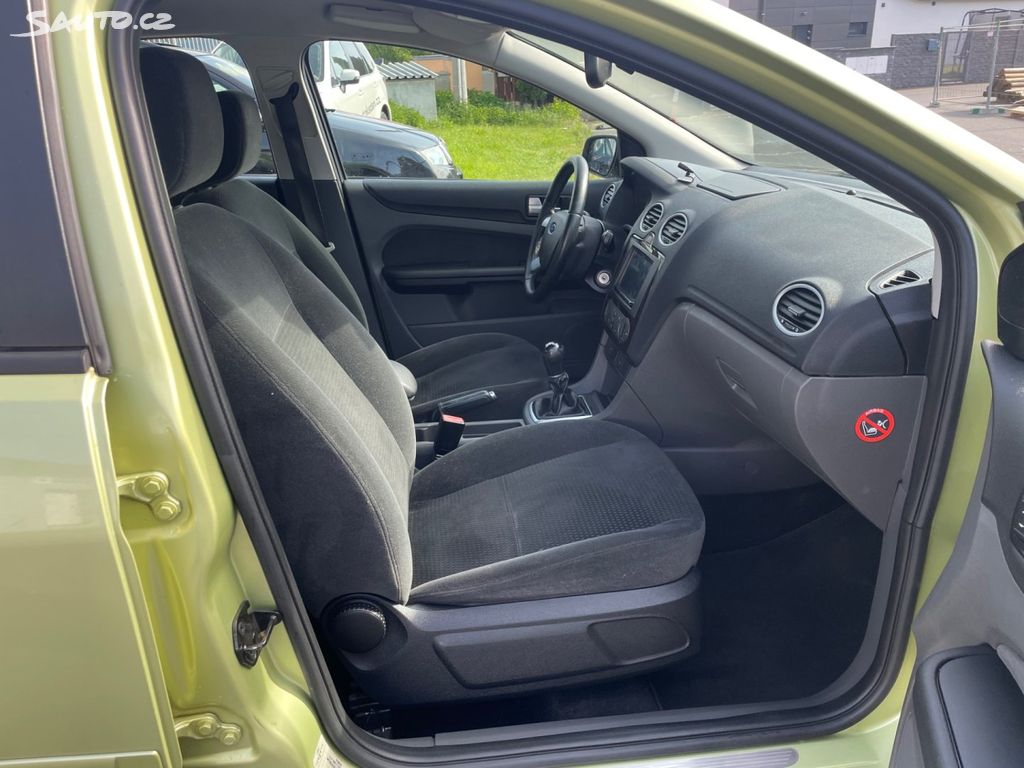 Ford Focus, 1,6 85 KW, GHIA