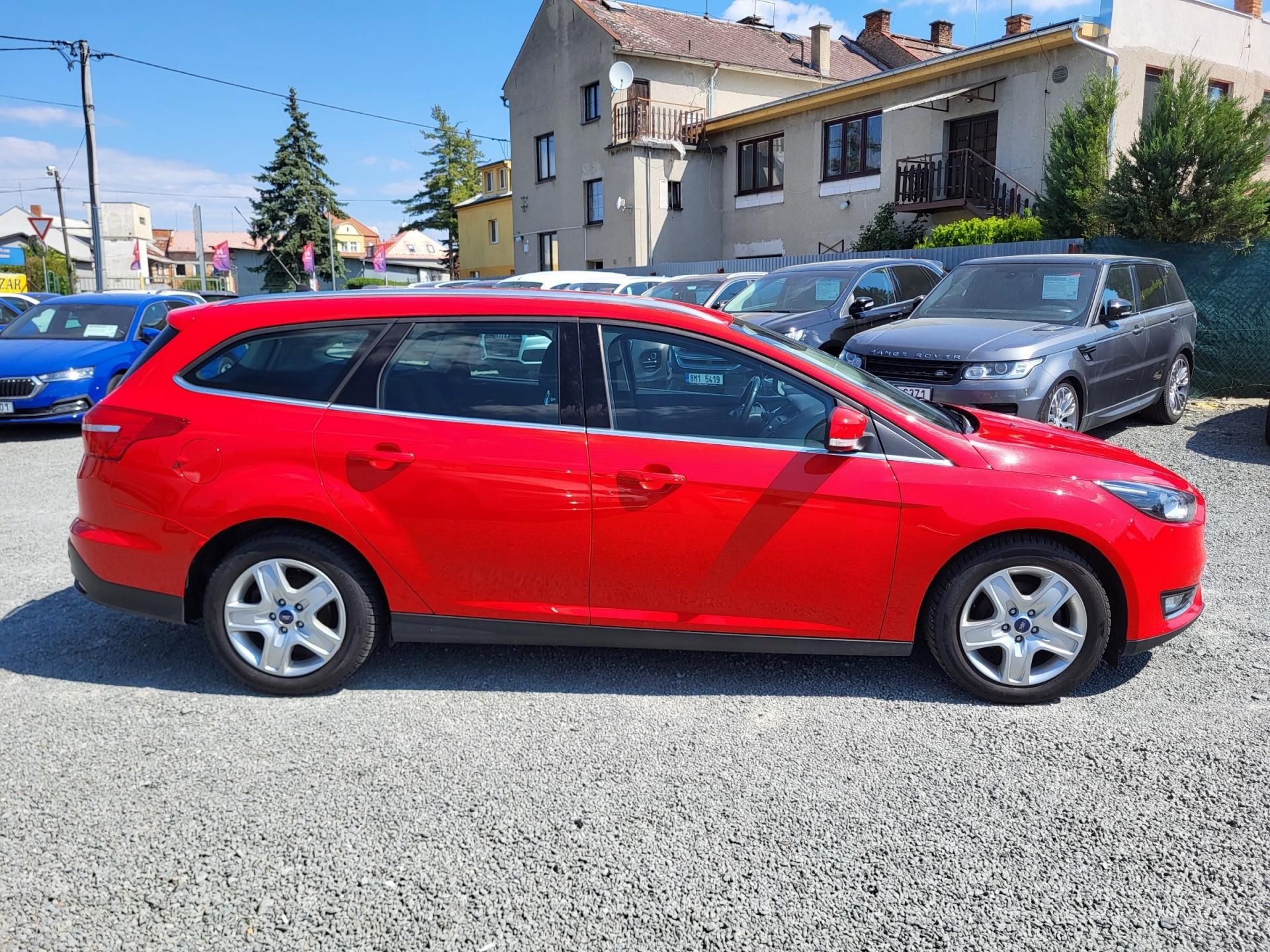 Ford Focus, Turnier 1.5 TDCi 88kW TITANIUM - fotka 5