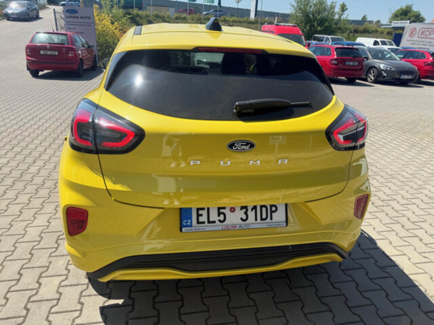 Ford Puma, Premium, 43 kWh STANDARDNÍ DOJ - fotka 4