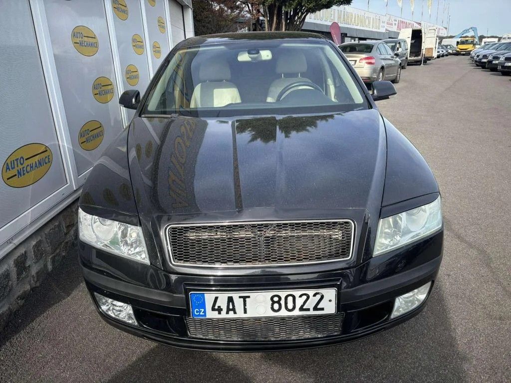 Škoda Octavia, 2.0 TDI - fotka 2