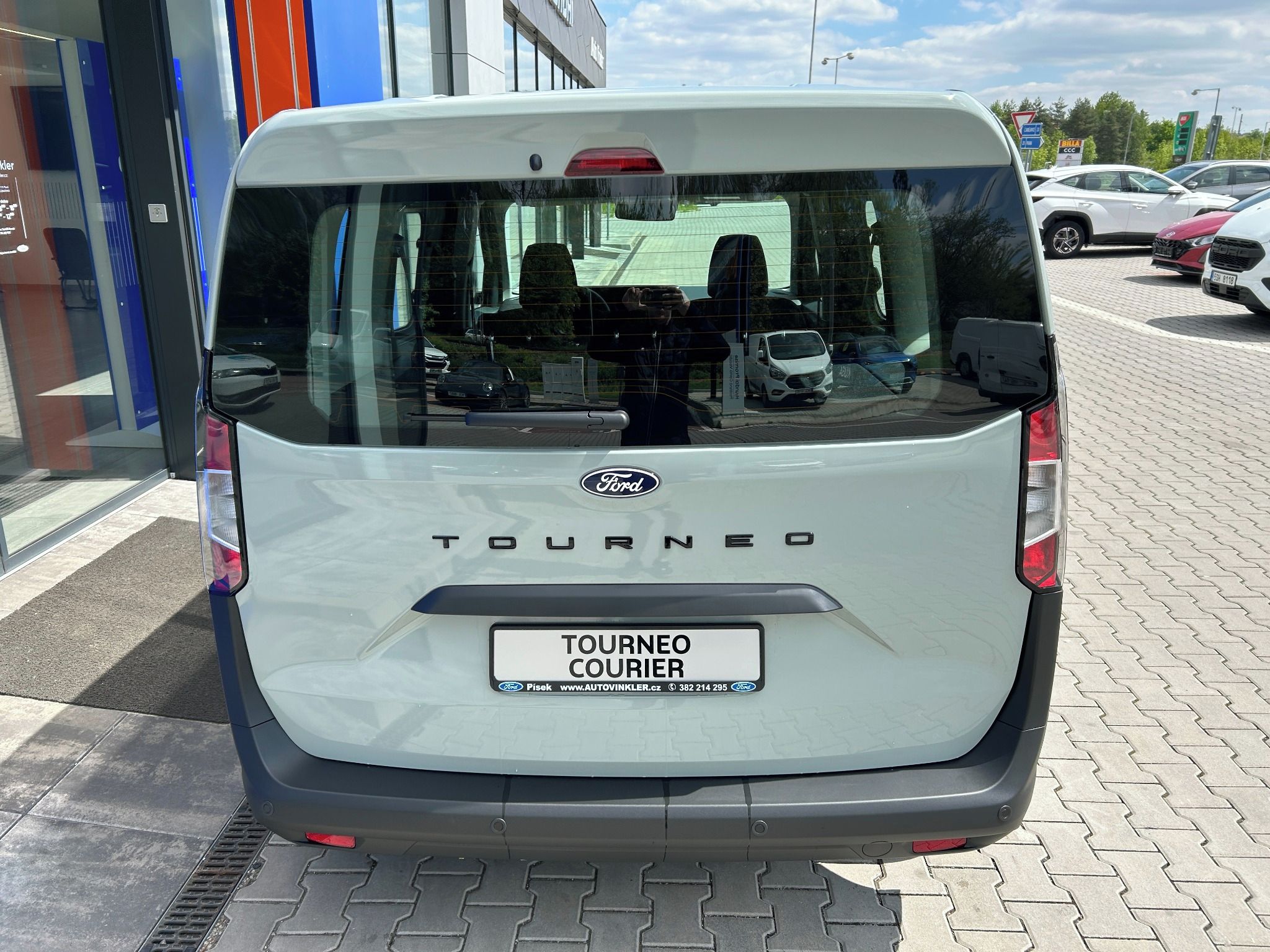 Ford Tourneo Courier, 1.0 EcoBoost 92 kW Trend man - fotka 4
