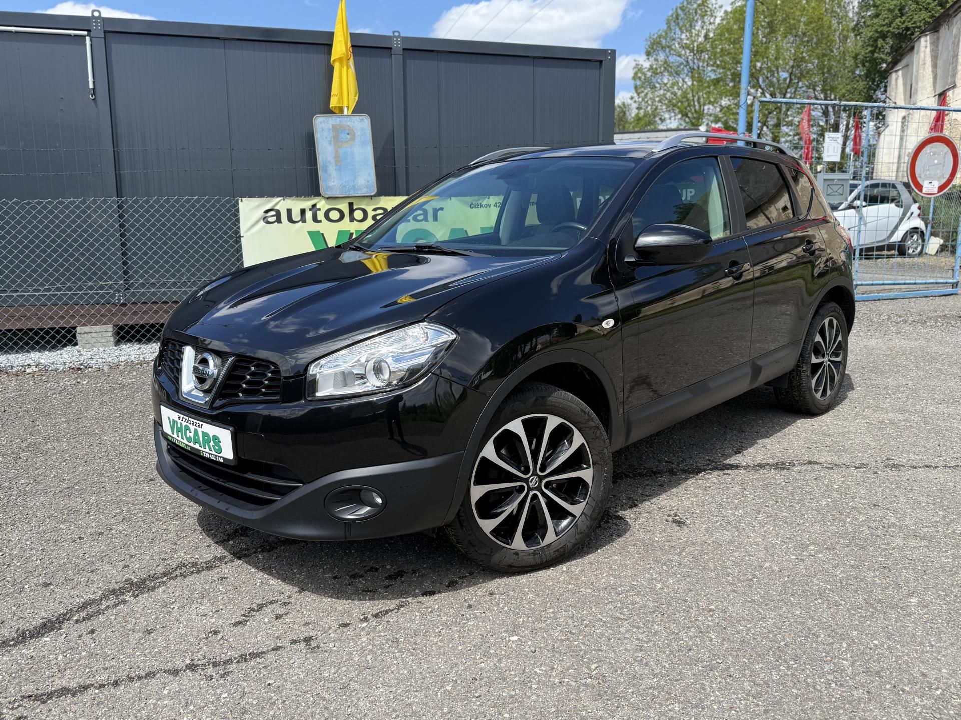 Nissan Qashqai, 2,0i 104kW Sevisní kniha Tažné