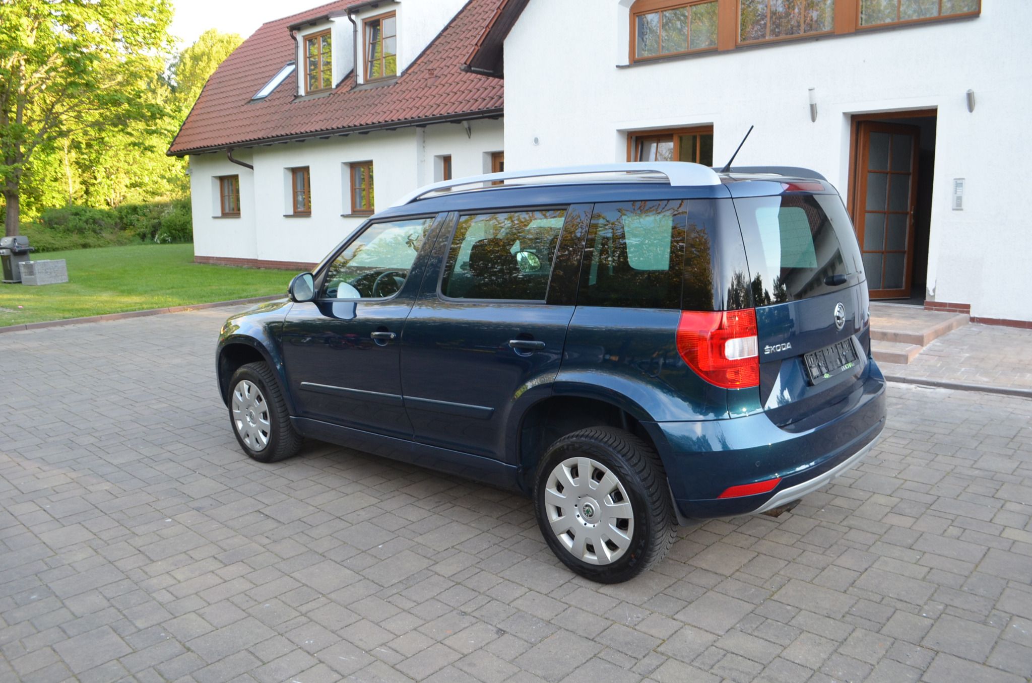 Škoda Yeti, 1.4TSI 90KW DSG FACELIFT 2015 - fotka 5