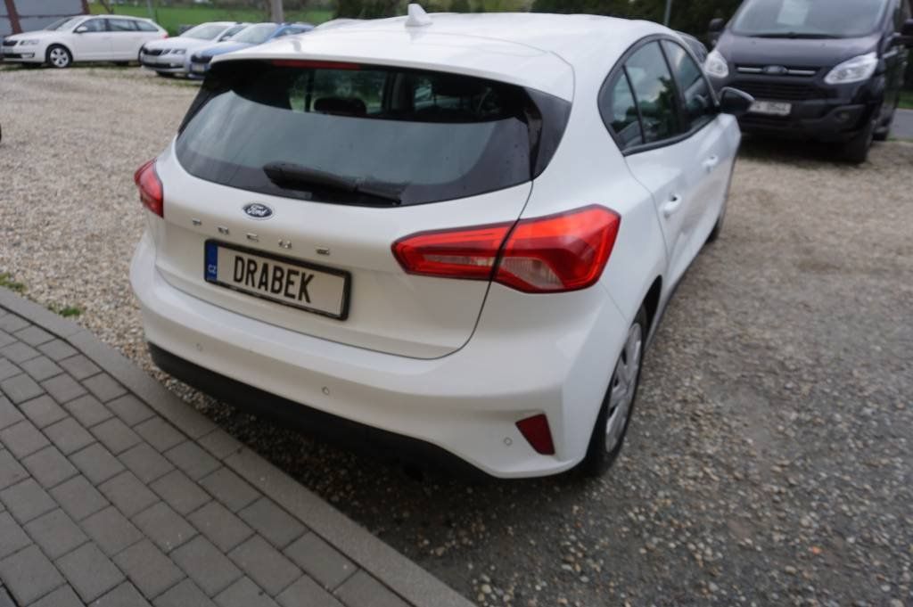 Ford Focus, Fucus 1,0 92KW - fotka 4