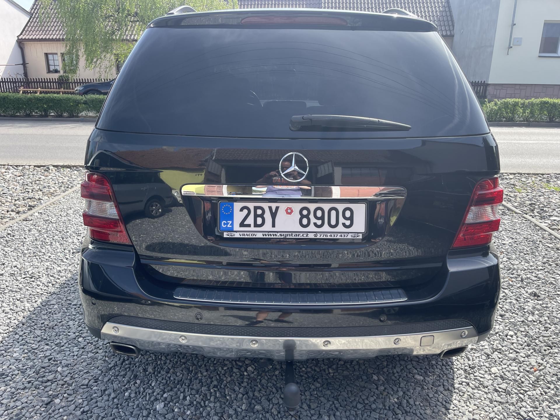 Mercedes-Benz Třídy M, ML 420 CDI 4-MATIC PEKNY STAV. - fotka 4