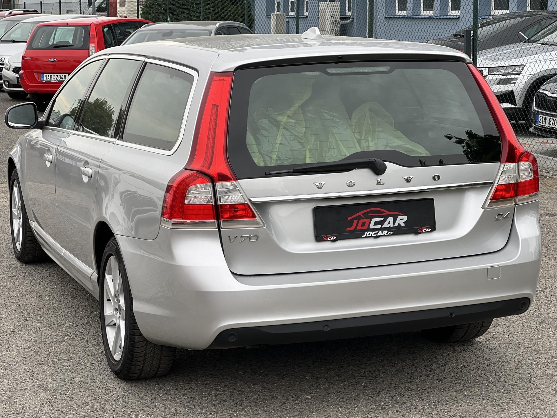 Volvo V70, 2.0D D4 AUTOMAT KŮŽE KLIMA - fotka 5