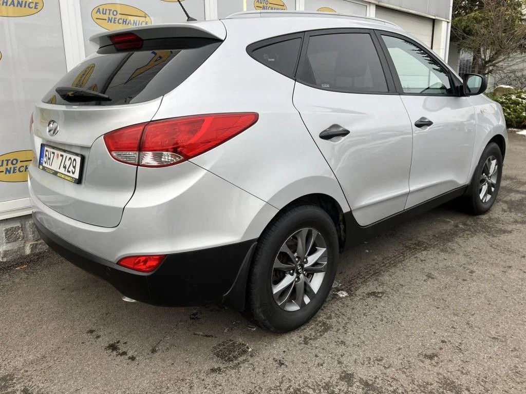 Hyundai ix35, 2,0 - 122kW 4X4 - fotka 6
