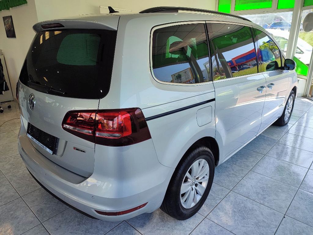 Volkswagen Sharan, 2.0TDI 110 kW 4X4 MAN. DPH - fotka 4