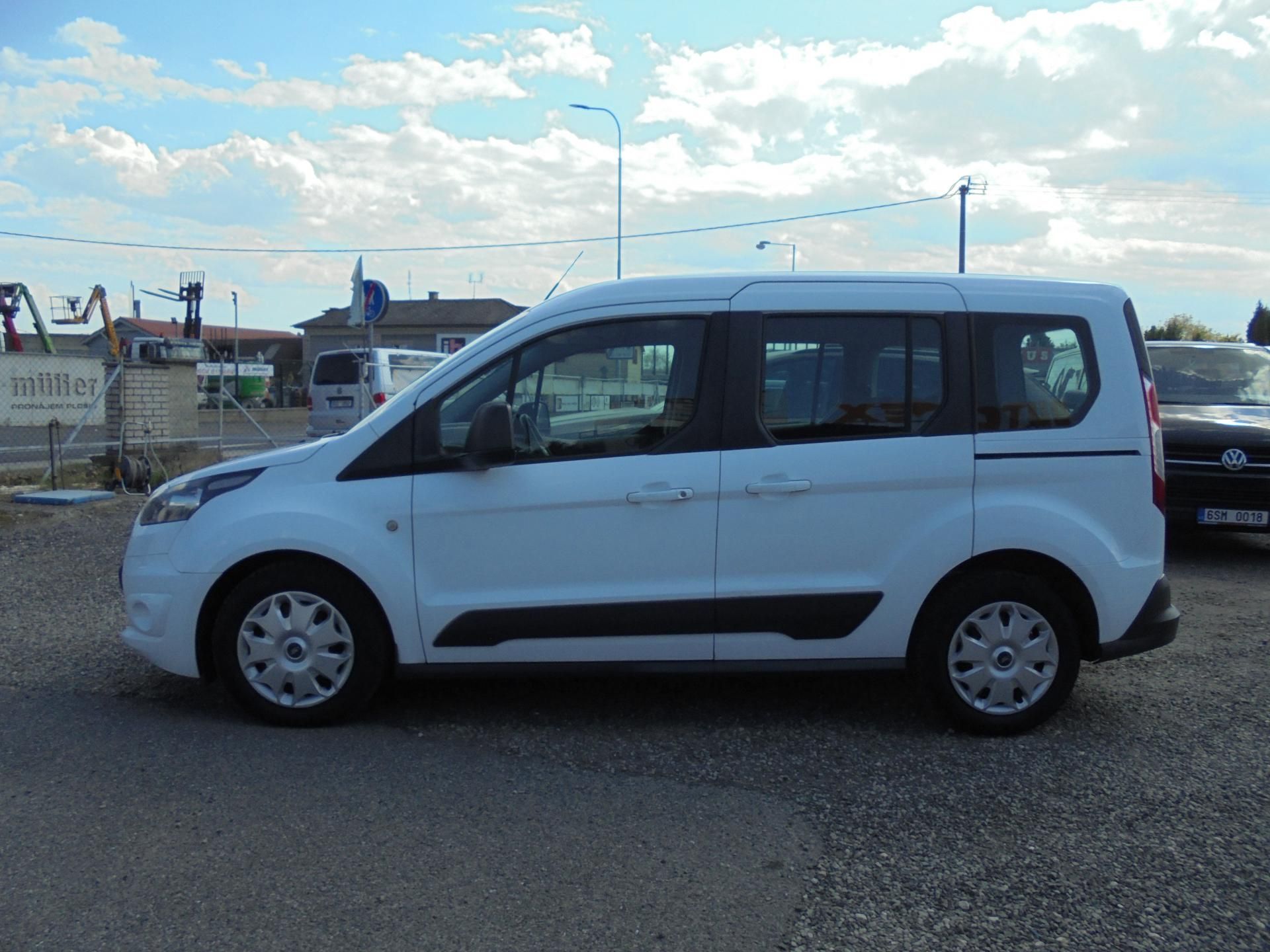 Ford Tourneo Connect, 1.6 TDCi- ČR- SERVISKA - fotka 4