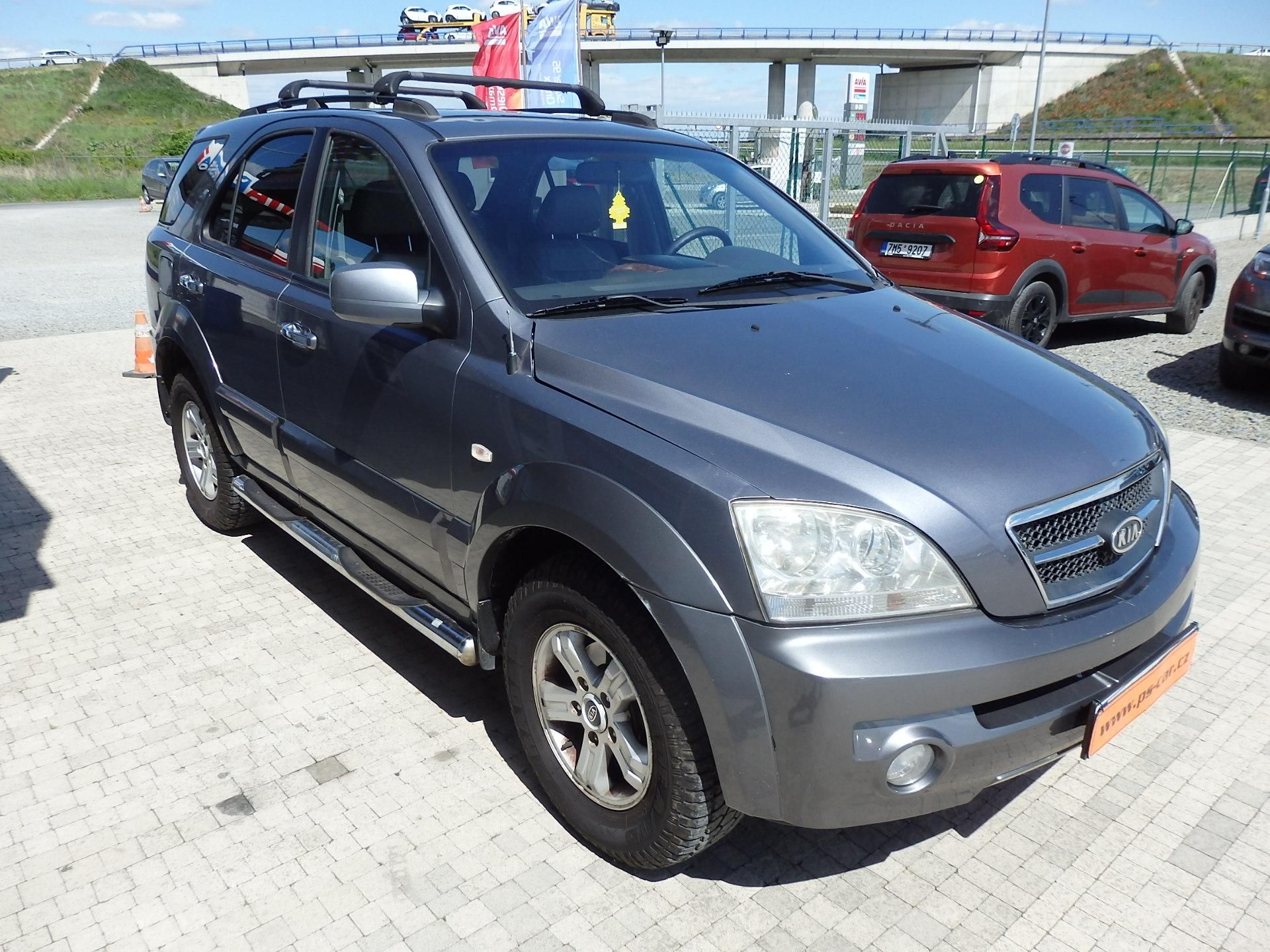 Kia Sorento, 2.5 CRDi 4x4 KLIMATIZACE, ABS - fotka 3