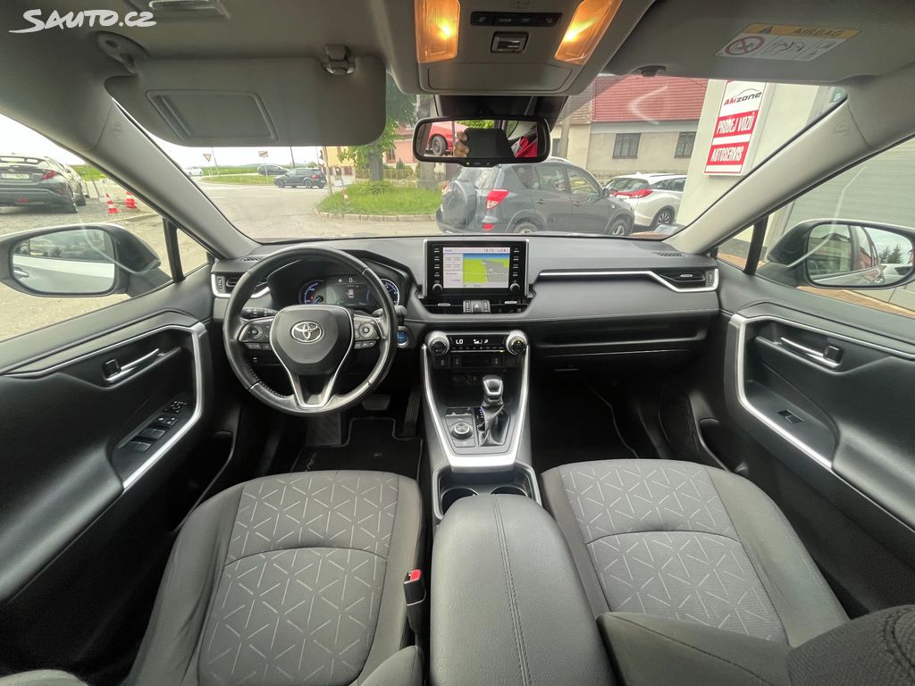 Toyota Rav4, fotka 9