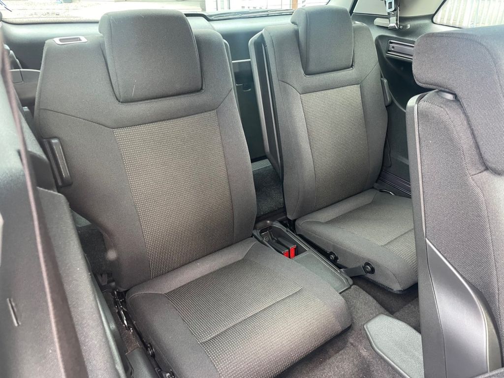 Opel Zafira, 1,8 88kW, 7 MÍST, SERVISKA