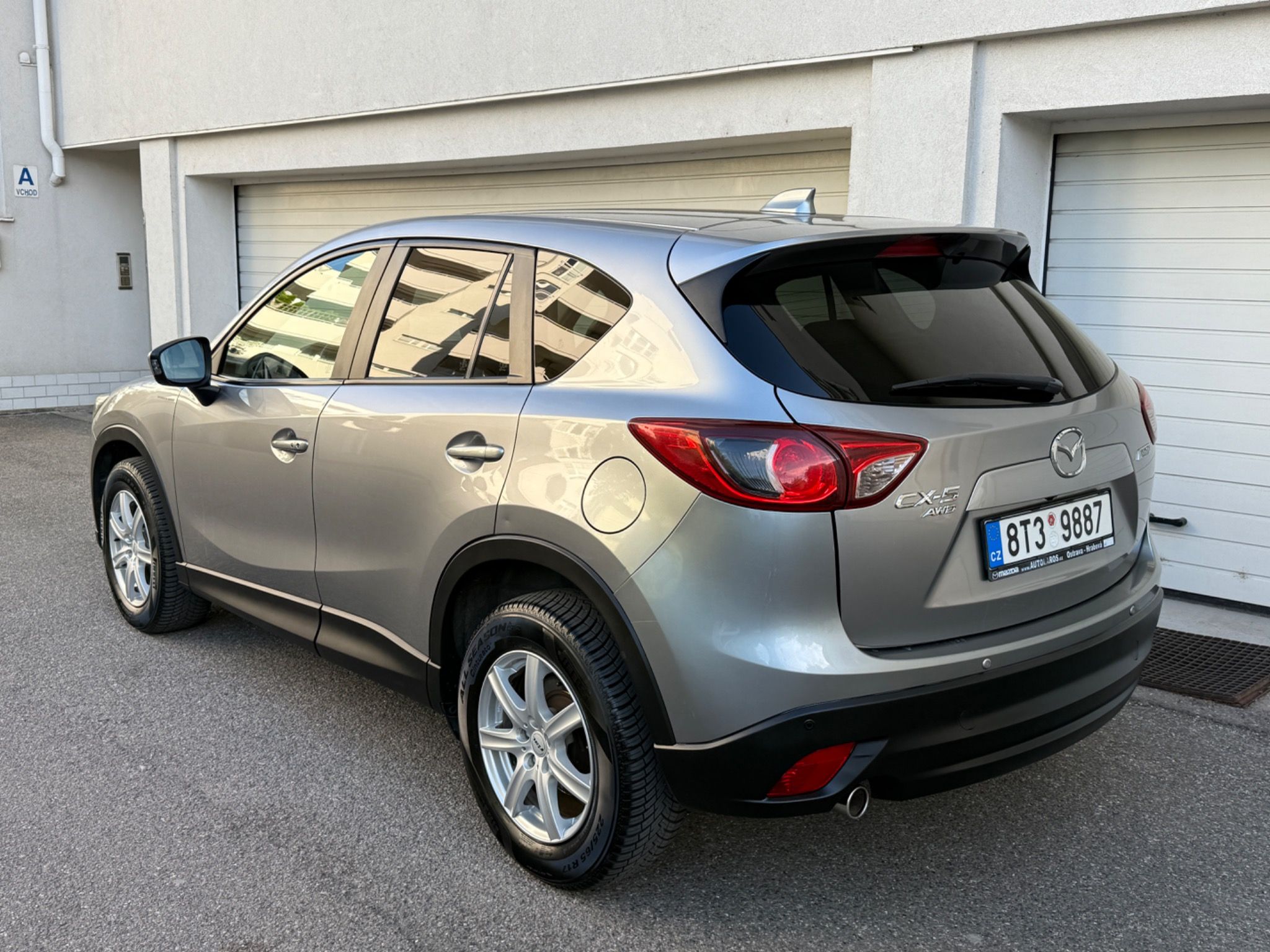 Mazda CX-5, 2.2D, Původ ČR 1.maj. Aut. 4x4 - fotka 3