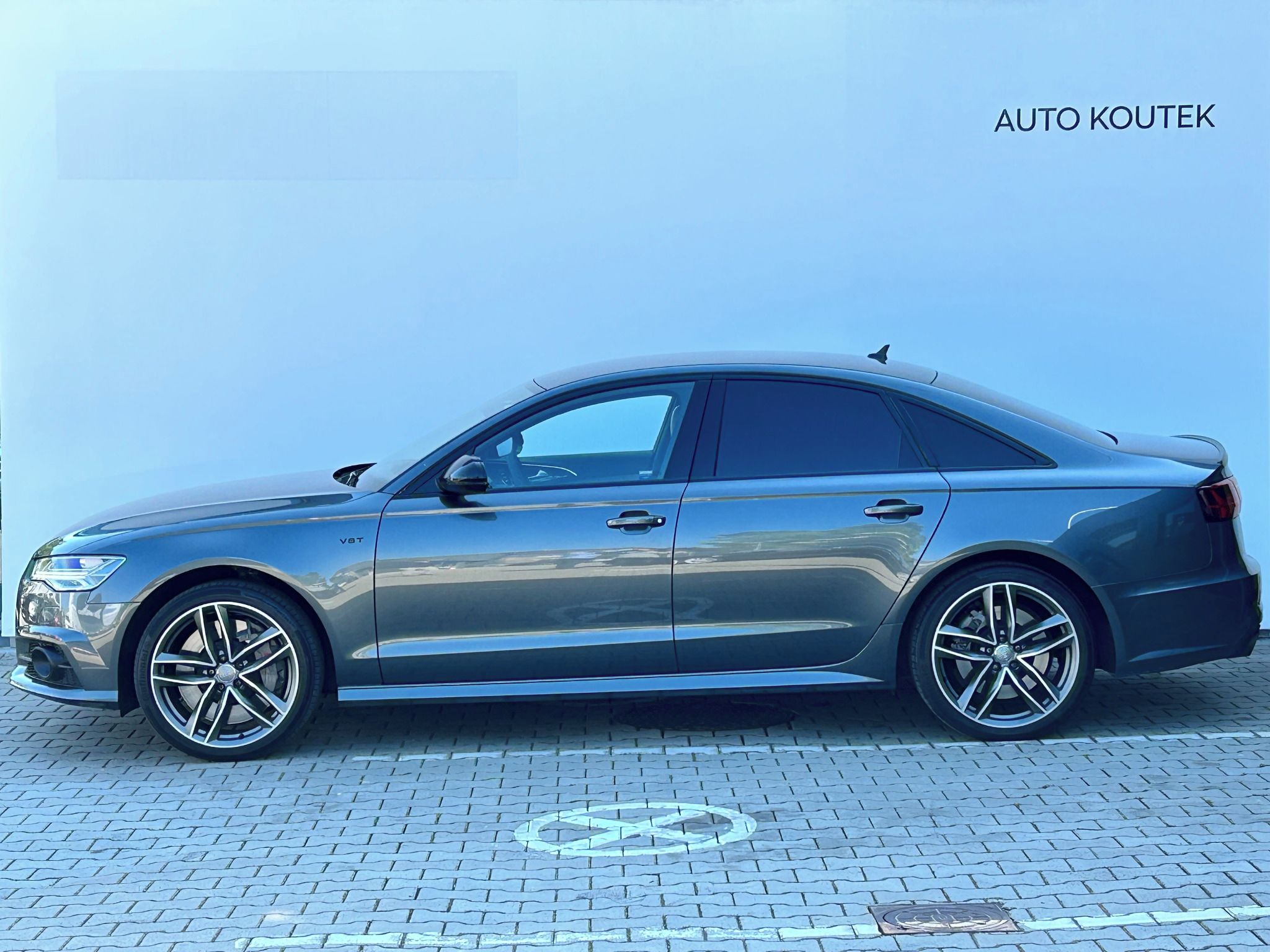 Audi S6, 4.0 V8T 331kW/450PS Quattro - fotka 4