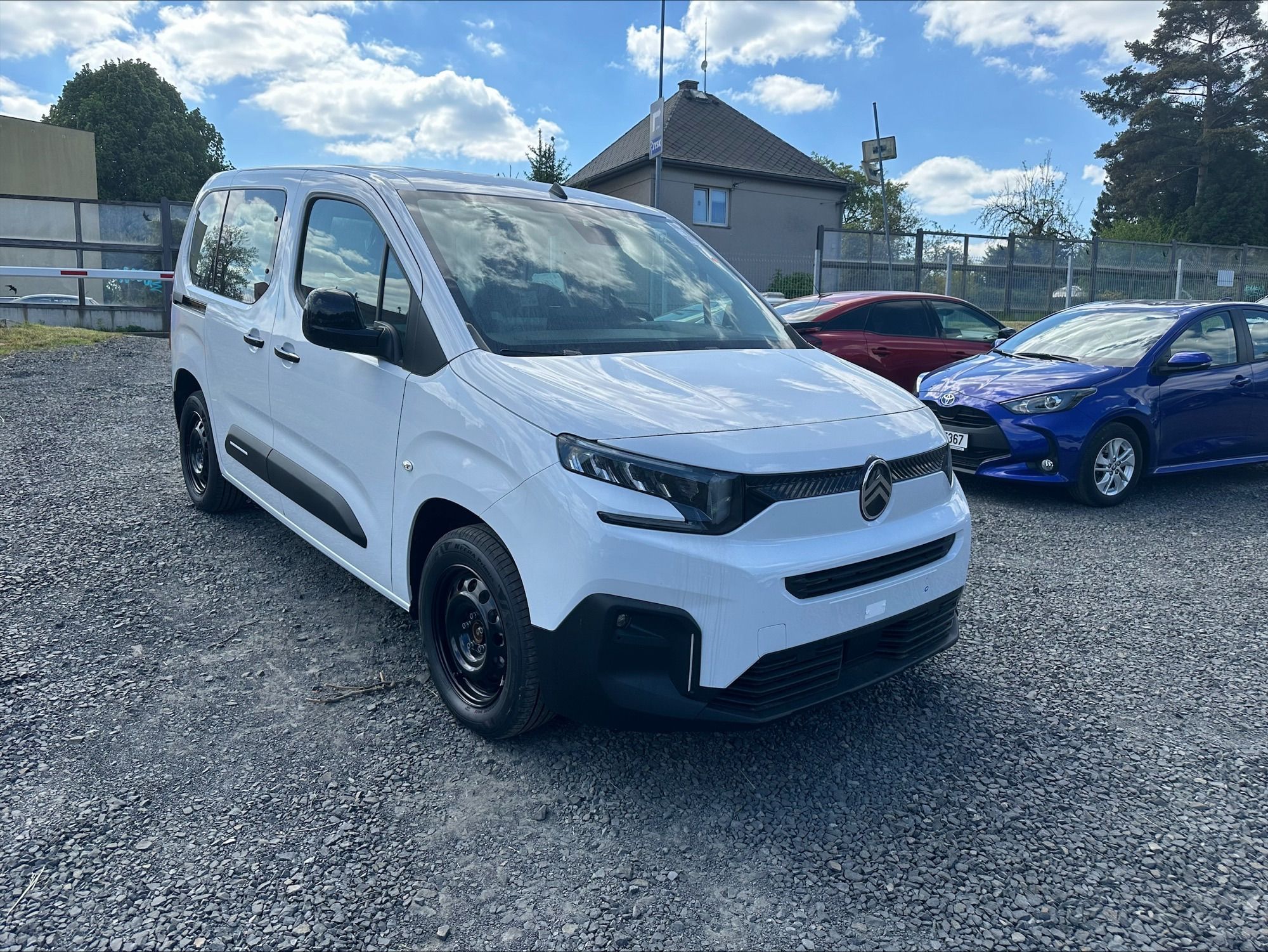 Citroën Berlingo, BERLINGO PLUS 1.5 BHDi 100MAN - fotka 2