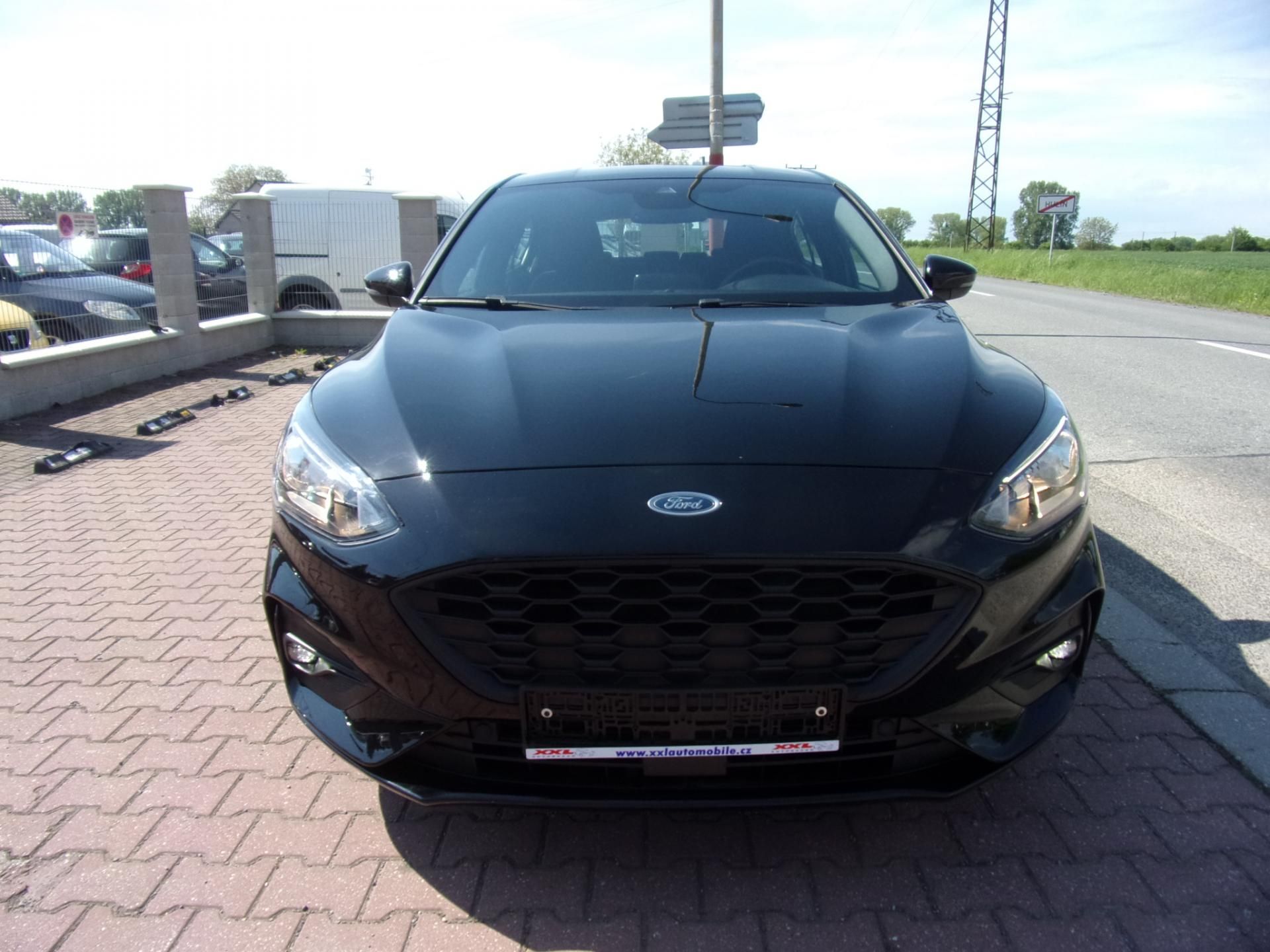 Ford Focus, 1,0 EcoBoost ST-Line 1.maj. - fotka 3