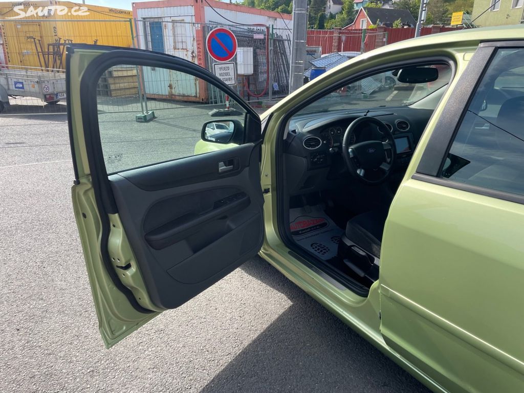 Ford Focus, 1,6 85 KW, GHIA