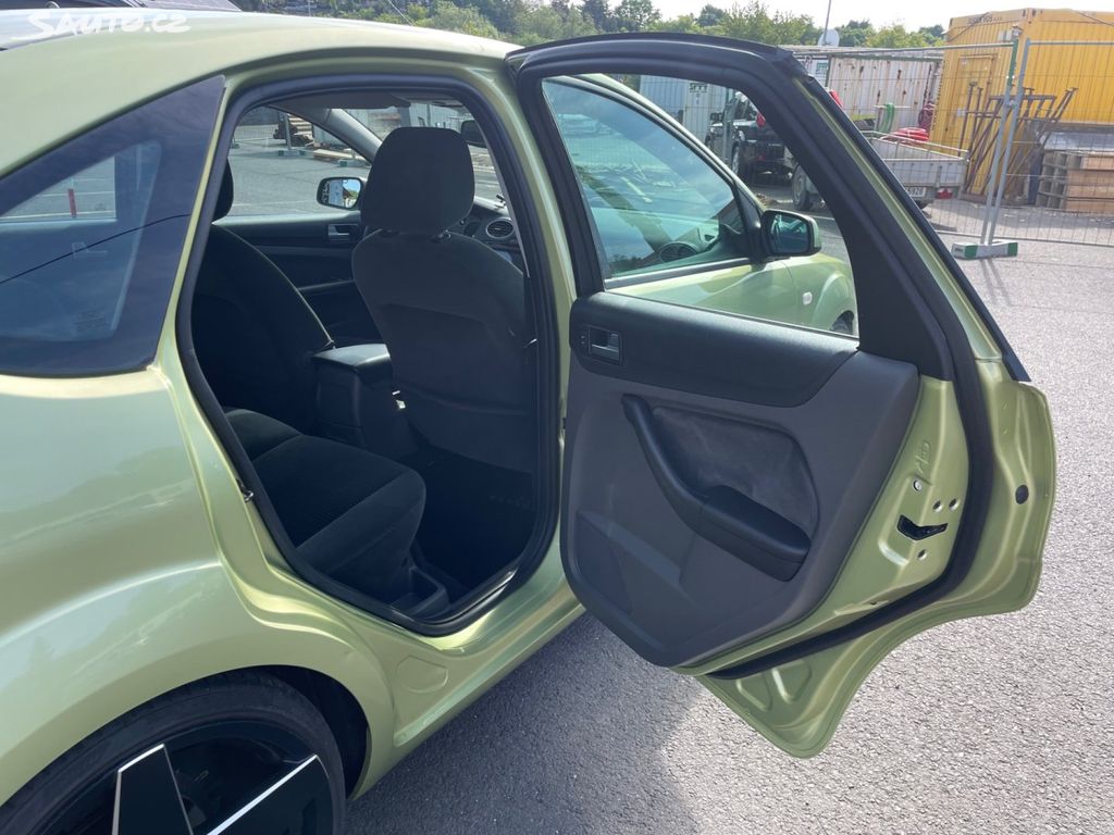 Ford Focus, 1,6 85 KW, GHIA