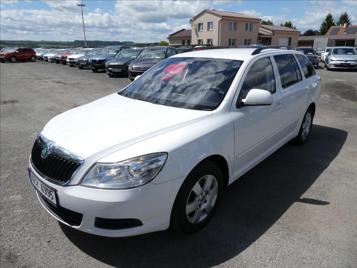 Škoda Octavia, 1,2 TSi 77kW motor 110tKm,2xko - fotka 3
