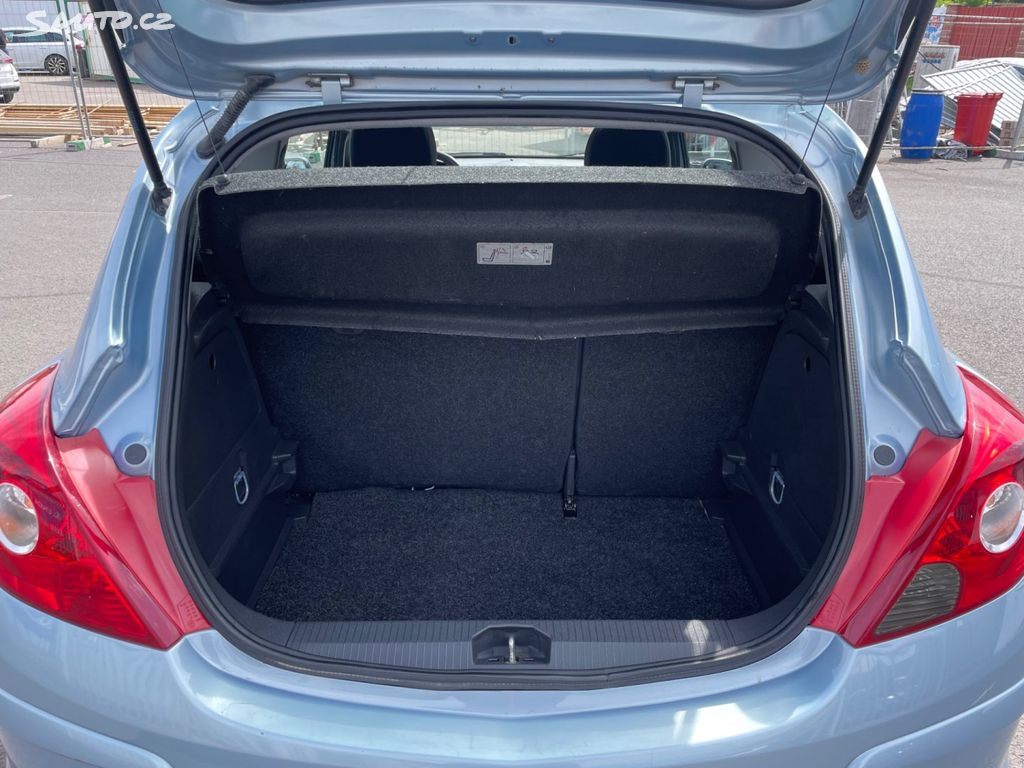 Opel Corsa, 1,2 59 kW, SERVISKA