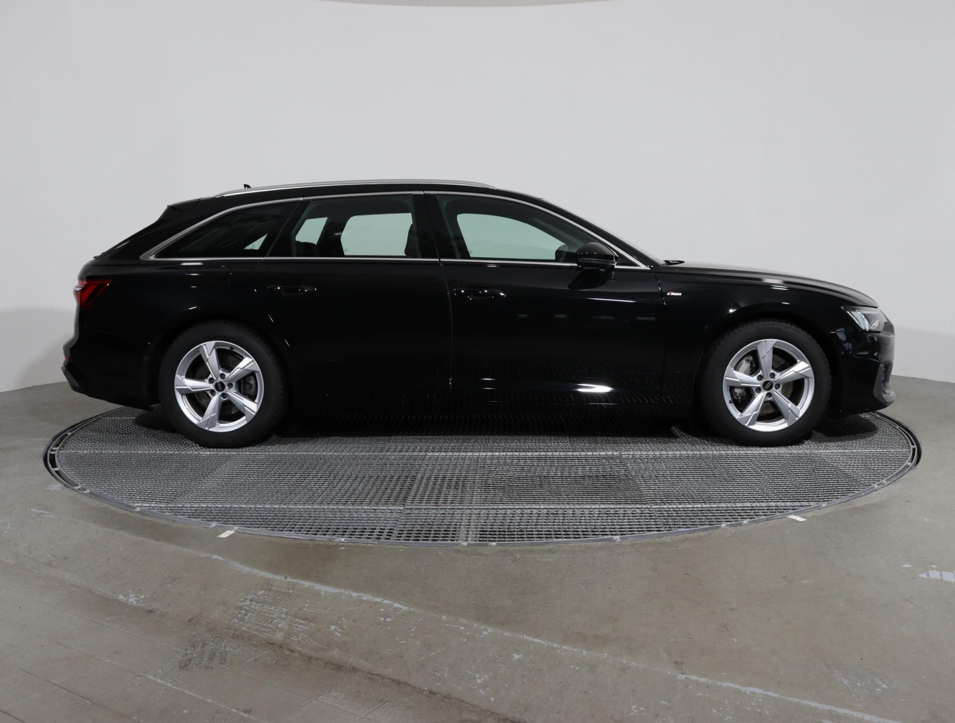 Audi A6 Avant, Sline 45 TDI quattro - fotka 4